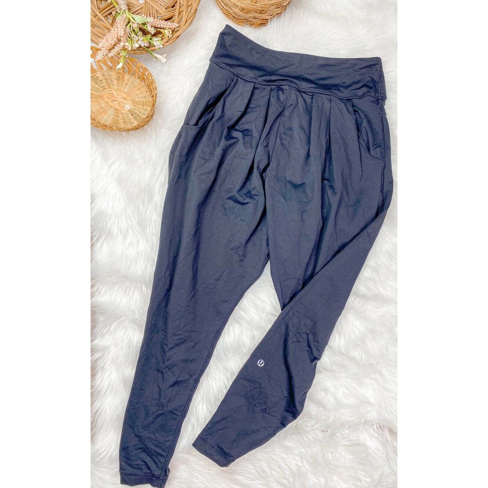 LULULEMON Happy Hatha Black Harem Yoga Crop Pants